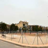 Monforte del Cid abre un nuevo parque canino en el núcleo urbano